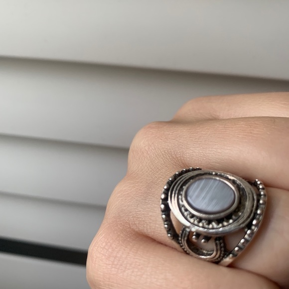 antique ring - Picture 2 of 4